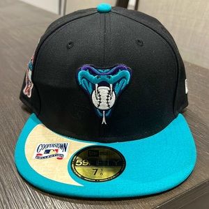 Arizona Diamondbacks New Era Cooperstown hat with sticker!